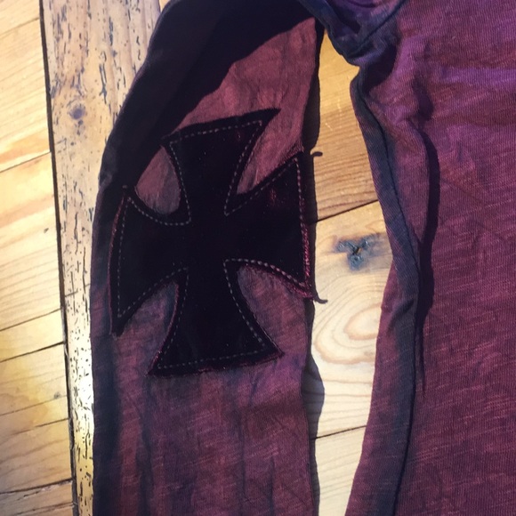Buckle Velvet Stone maroon cross top NWT // 1 LEFT - Picture 6 of 8